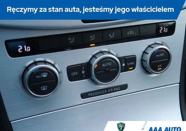 Volkswagen CC cena 48000 przebieg: 211108, rok produkcji 2013 z Gryfino małe 154